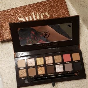 *SOLD* Sultry Palette by Anastasia Beverly Hills